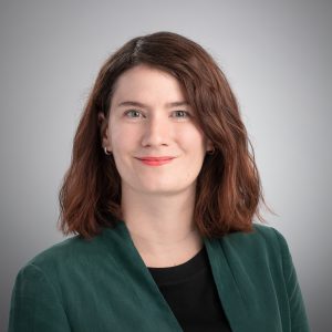 Porträt von Sophia Hodge