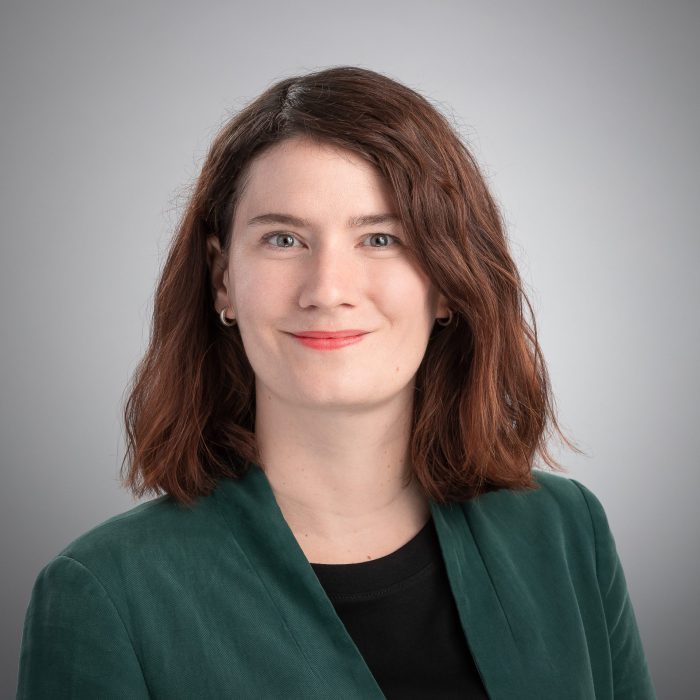 Porträt von Sophia Hodge